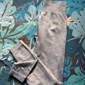 Gymshark Legging in Gray Camo size M